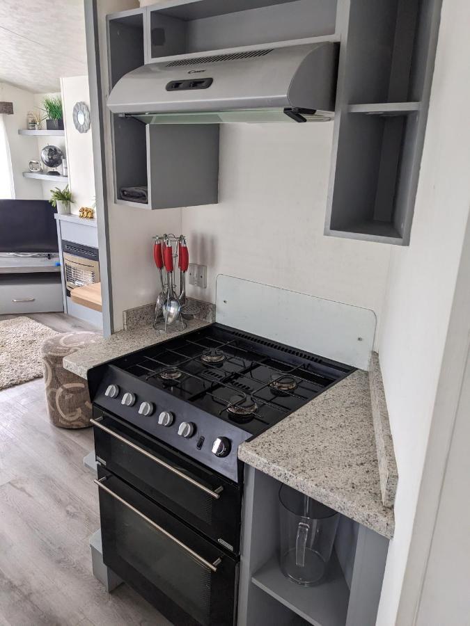 Static Caravan On Lady'S Mile Holiday Park Dawlish Exterior foto